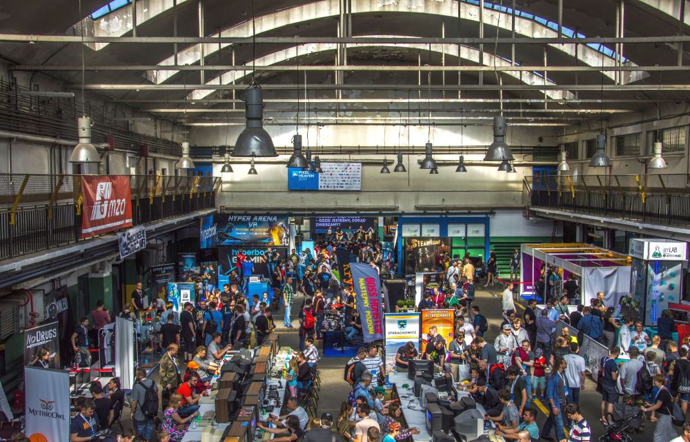 Największy w Europie festiwal gier wideo, planszówek, komiksów i klimatów retro startuje 10 czerwca w Warszawie.