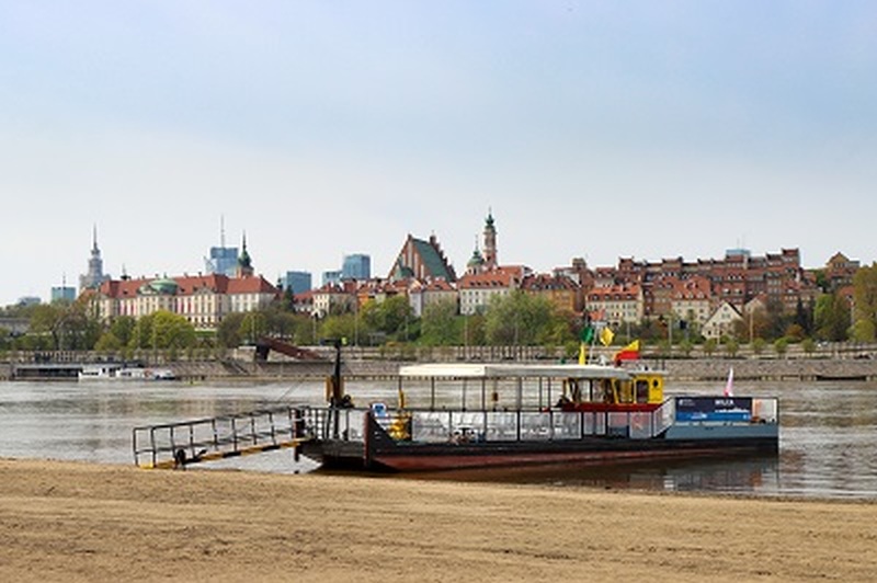 Blisko 145 tysięcy osób skorzystało w tym roku z Warszawskich Linii Turystycznych. 