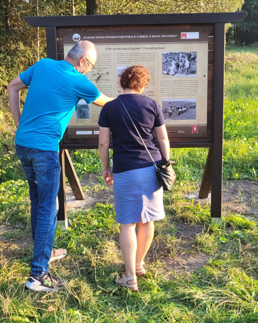 Odsłonięcie ścieżki edukacyjnej "Śladami sochaczewskich fortyfikacji okresu II wojny światowej"