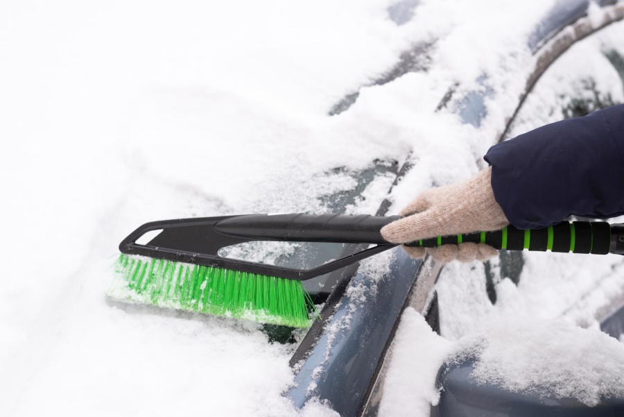 Jak zadbać o swój samochód w okresie zimowym?
