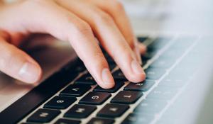 Co 14. mieszkaniec Mazowsza przyznawał, że nigdy nie korzystał z Internetu.