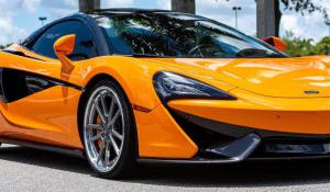 Oklejanie samochodów