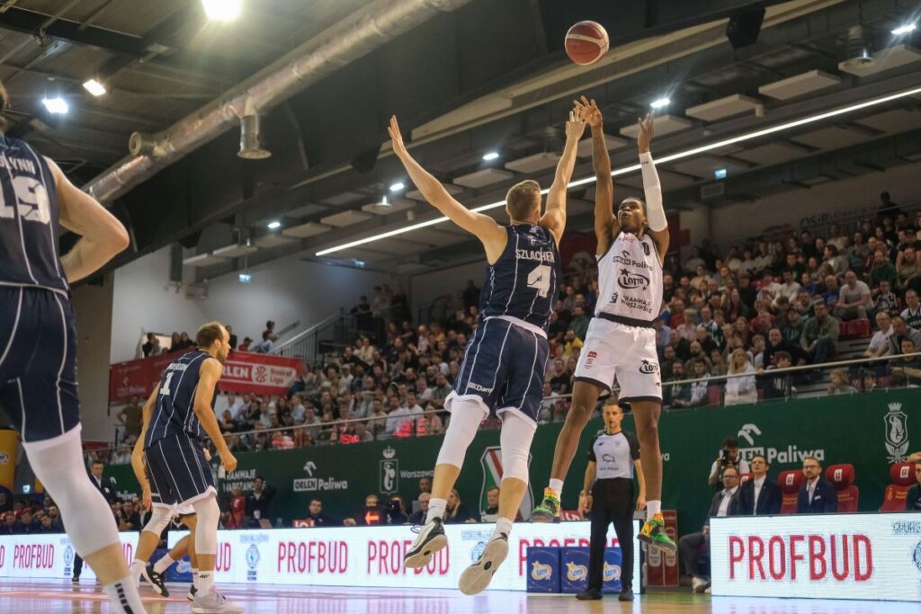 Legia Warszawa pokonała Dziki Warszawa 73:66