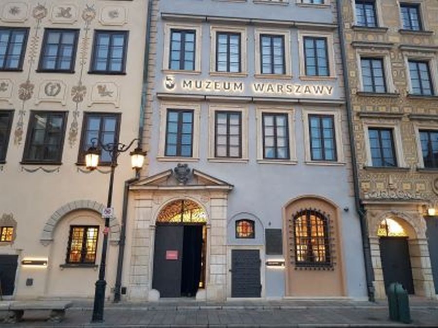 Warszawa